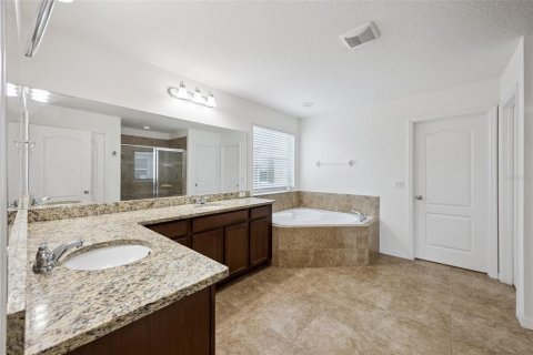 Villa ou maison à vendre à Orlando, Floride: 4 chambres, 272.11 m2 № 2147762 - photo 30