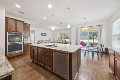 Villa ou maison à vendre à Orlando, Floride: 4 chambres, 272.11 m2 № 2147762 - photo 8