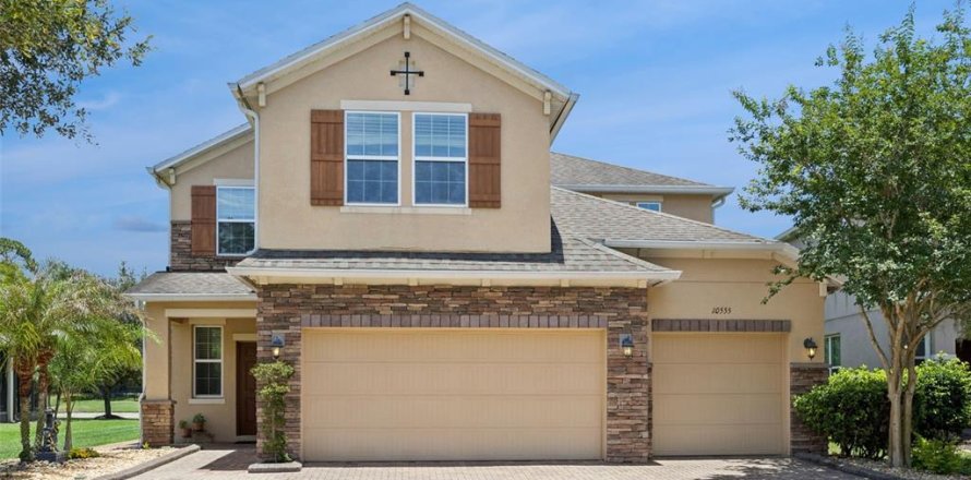 Villa ou maison à Orlando, Floride 4 chambres, 272.11 m2 № 2147762