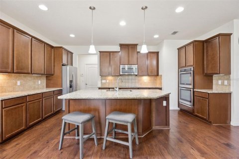 Villa ou maison à vendre à Orlando, Floride: 4 chambres, 272.11 m2 № 2147762 - photo 9