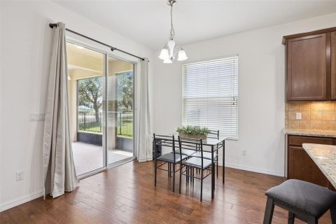Villa ou maison à vendre à Orlando, Floride: 4 chambres, 272.11 m2 № 2147762 - photo 10