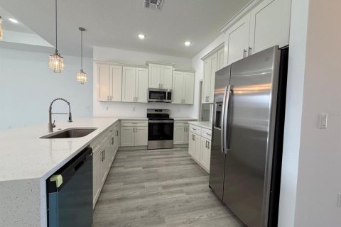 House in North Port, Florida 3 bedrooms, 170.94 sq.m. № 1906315 - photo 6