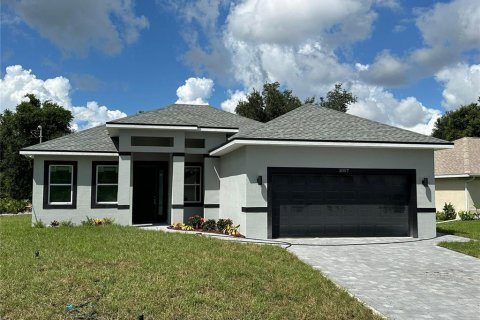 House in North Port, Florida 3 bedrooms, 170.94 sq.m. № 1906315 - photo 1