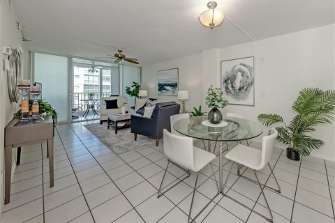 Copropriété à vendre à Venice, Floride: 2 chambres, 83.61 m2 № 2389326 - photo 6