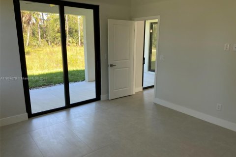 Villa ou maison à vendre à Lehigh Acres, Floride: 3 chambres, 147.71 m2 № 1950603 - photo 18