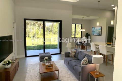 Villa ou maison à vendre à Lehigh Acres, Floride: 3 chambres, 147.71 m2 № 1950603 - photo 7