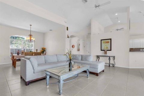 Casa en venta en Port Charlotte, Florida, 3 dormitorios, 197.88 m2 № 1690760 - foto 14
