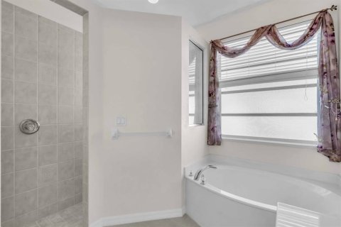 Casa en venta en Port Charlotte, Florida, 3 dormitorios, 197.88 m2 № 1690760 - foto 23