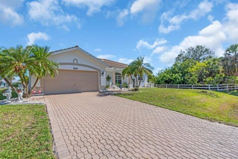Casa en venta en Port Charlotte, Florida, 3 dormitorios, 197.88 m2 № 1690760 - foto 3