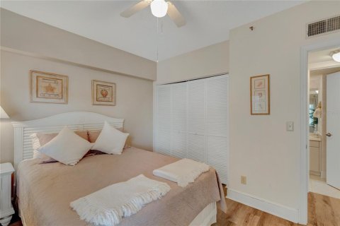 Condominio en venta en Clearwater, Florida, 2 dormitorios, 128.67 m2 № 1906523 - foto 21