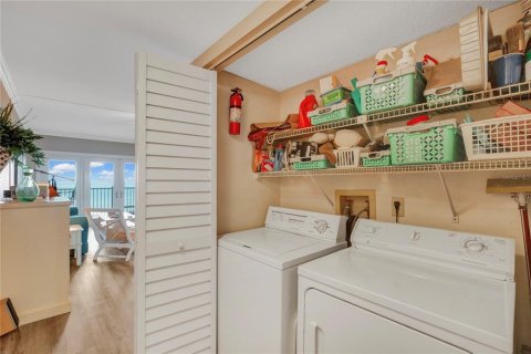 Condominio en venta en Clearwater, Florida, 2 dormitorios, 128.67 m2 № 1906523 - foto 28