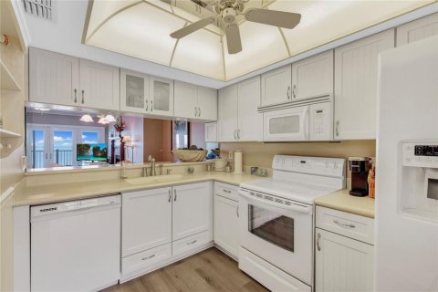 Condominio en venta en Clearwater, Florida, 2 dormitorios, 128.67 m2 № 1906523 - foto 14