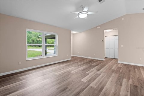Villa ou maison à vendre à Ocala, Floride: 3 chambres, 113.62 m2 № 2259180 - photo 3