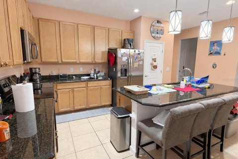 Villa ou maison à vendre à Davenport, Floride: 4 chambres, 183.67 m2 № 2402811 - photo 5