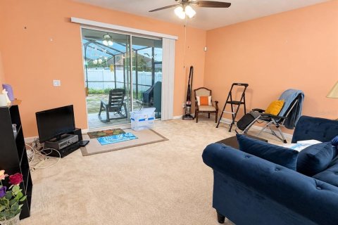 Villa ou maison à vendre à Davenport, Floride: 4 chambres, 183.67 m2 № 2402811 - photo 4
