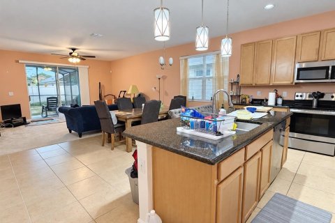 Villa ou maison à vendre à Davenport, Floride: 4 chambres, 183.67 m2 № 2402811 - photo 16
