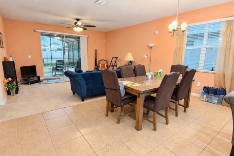 Villa ou maison à vendre à Davenport, Floride: 4 chambres, 183.67 m2 № 2402811 - photo 3