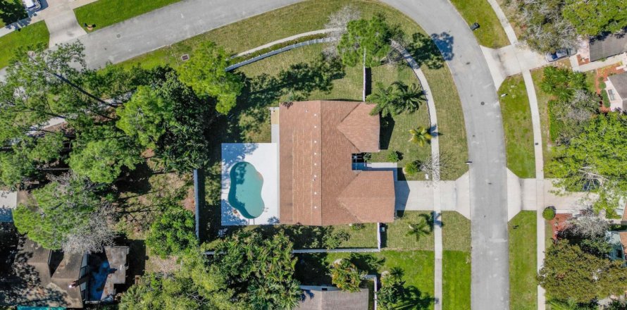 Casa en Wellington, Florida 4 dormitorios, 200.67 m2 № 1047954
