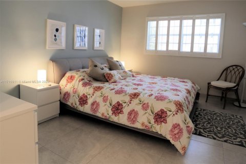 Copropriété à louer à Hallandale Beach, Floride: 1 chambre, 97.55 m2 № 1895259 - photo 14