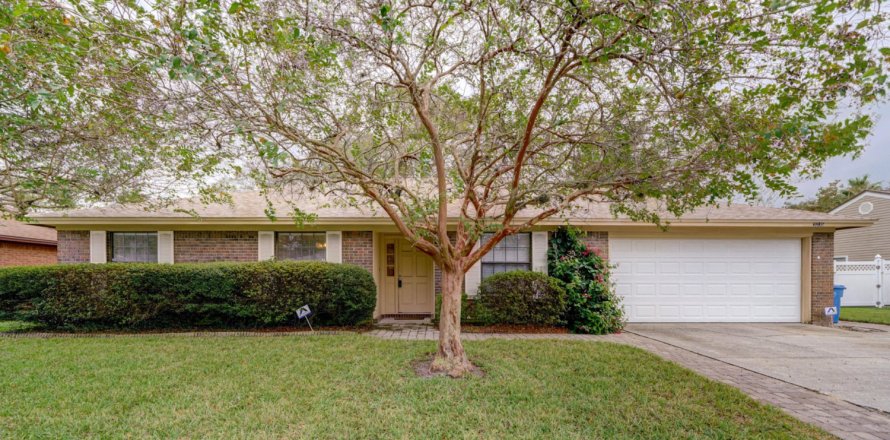 Villa ou maison à Jacksonville, Floride 3 chambres, 188.03 m2 № 832114