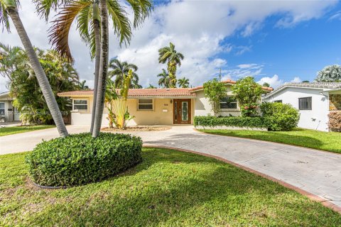 Снять в аренду виллу или дом в Холливуд, Флорида 4 спальни, 146.14м2, № 1956262 - фото 29