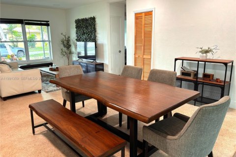 Купить виллу или дом в Майами, Флорида 3 спальни, 111.85м2, № 2052194 - фото 3