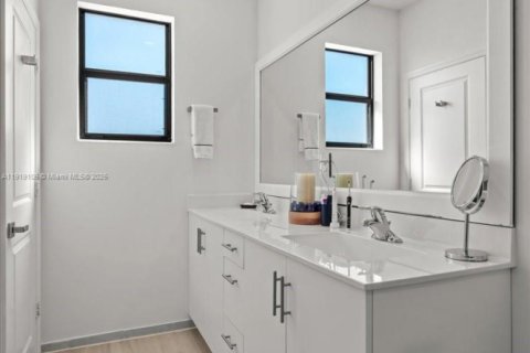 Adosado en venta en Homestead, Florida, 3 dormitorios, 153.38 m2 № 1974438 - foto 28