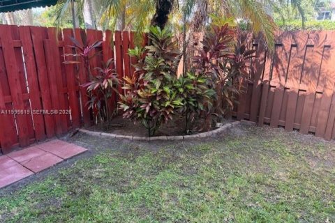 Touwnhouse à vendre à Homestead, Floride: 2 chambres, 114.64 m2 № 2063823 - photo 27