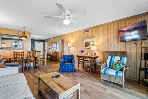 Condominio en alquiler en New Smyrna Beach, Florida, 2 dormitorios, 97.08 m2 № 1554616 - foto 4