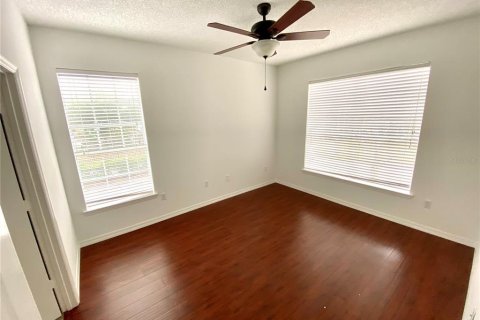 Condo in Orlando, Florida, 2 bedrooms № 2105146 - photo 25