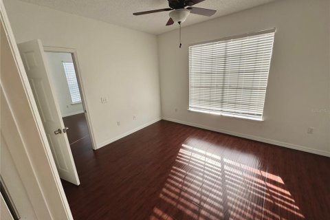Condo in Orlando, Florida, 2 bedrooms № 2105146 - photo 13