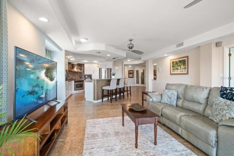Condo in Saint Pete Beach, Florida, 3 bedrooms  № 1523895 - photo 30