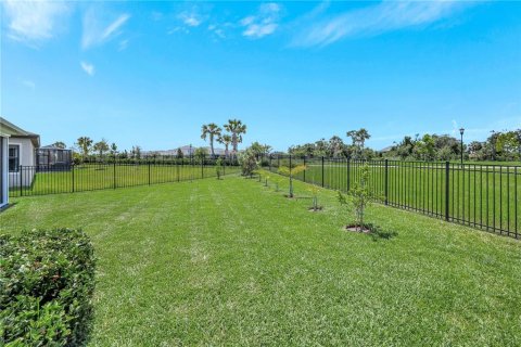 House in Apollo Beach, Florida 3 bedrooms, 199 sq.m. № 1789629 - photo 27