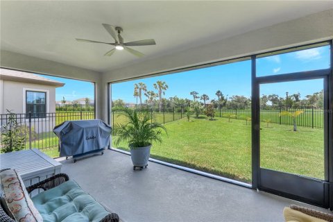 House in Apollo Beach, Florida 3 bedrooms, 199 sq.m. № 1789629 - photo 26