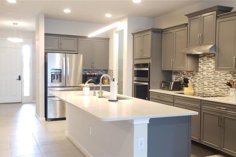 Villa ou maison à louer à Valrico, Floride: 4 chambres, 219.81 m2 № 2095736 - photo 6