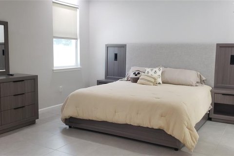 Villa ou maison à louer à Valrico, Floride: 4 chambres, 219.81 m2 № 2095736 - photo 13