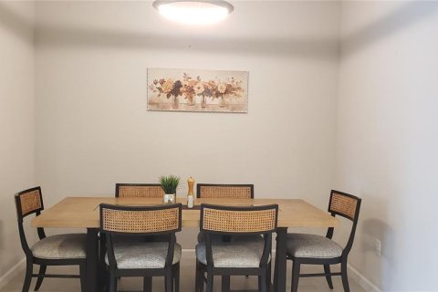 Villa ou maison à louer à Valrico, Floride: 4 chambres, 219.81 m2 № 2095736 - photo 12