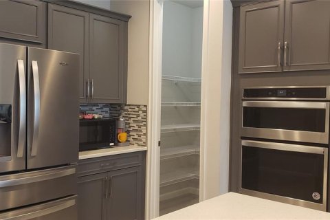 Villa ou maison à louer à Valrico, Floride: 4 chambres, 219.81 m2 № 2095736 - photo 8