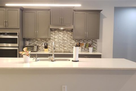 Villa ou maison à louer à Valrico, Floride: 4 chambres, 219.81 m2 № 2095736 - photo 5