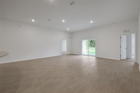 House in Jacksonville, Florida 4 bedrooms, 252.6 sq.m. № 1789823 - photo 23