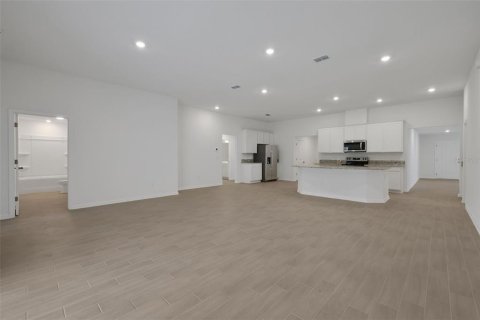 House in Jacksonville, Florida 4 bedrooms, 252.6 sq.m. № 1789823 - photo 20