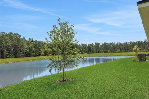 House in Jacksonville, Florida 4 bedrooms, 252.6 sq.m. № 1789823 - photo 6