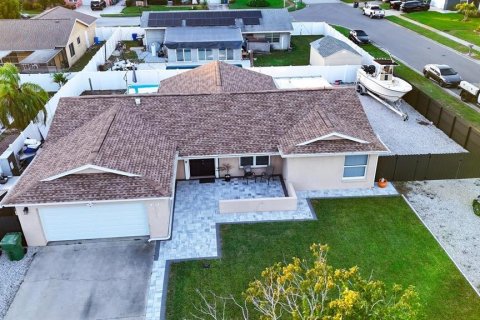 Villa ou maison à Bradenton, Floride 3 chambres, 167.6 m2 № 2437275