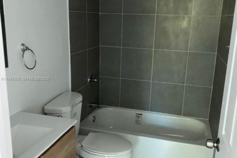 Villa ou maison à louer à West Park, Floride: 1 chambre, 233.65 m2 № 2029165 - photo 29