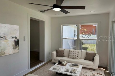 Villa ou maison à louer à Tampa, Floride: 3 chambres, 109.62 m2 № 2109679 - photo 11