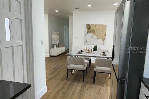 Villa ou maison à louer à Tampa, Floride: 3 chambres, 109.62 m2 № 2109679 - photo 5