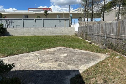 Villa ou maison à louer à Tampa, Floride: 3 chambres, 109.62 m2 № 2109679 - photo 20