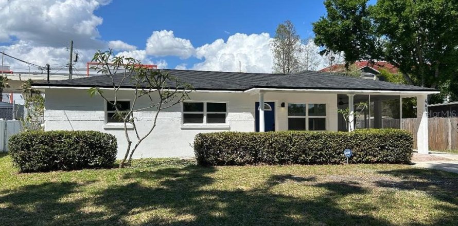 Villa ou maison à Tampa, Floride 3 chambres, 109.62 m2 № 2109679