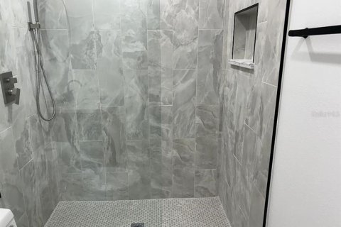 Villa ou maison à louer à Tampa, Floride: 3 chambres, 109.62 m2 № 2109679 - photo 15