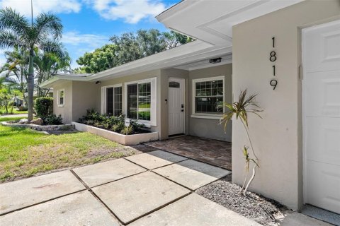 Villa ou maison à vendre à Clearwater, Floride: 2 chambres, 102.19 m2 № 1870937 - photo 2